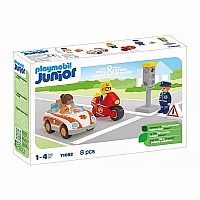 JUNIOR: Everyday Heroes
