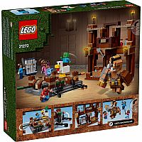 Minecraft Movie: Woodland Mansion Fighting Ring 