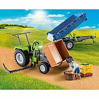Country: Harvester Tractor with Trailer.