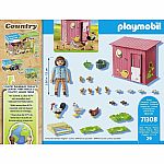 Country: Hen House