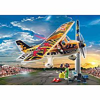 Air Stunt Show: Tiger Propeller Plane - Retired
