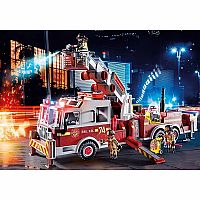 City Action: Rescue Vehicles: Fire Engine with Tower Ladder