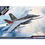 USN F/A-18F 'VFA-154 Black Knights 1:72 Scale Plastic Model Kit