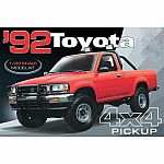 AMT 1992 Toyota 4×4 Pickup 1:20 Scale