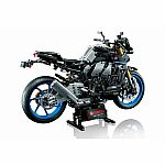 Technic: Yamaha MT-10 SP