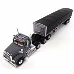 1:32 Freightliner 122SD Semi with Grain Trailer