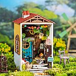 Borrowed Garden - DIY Miniature Dollhouse