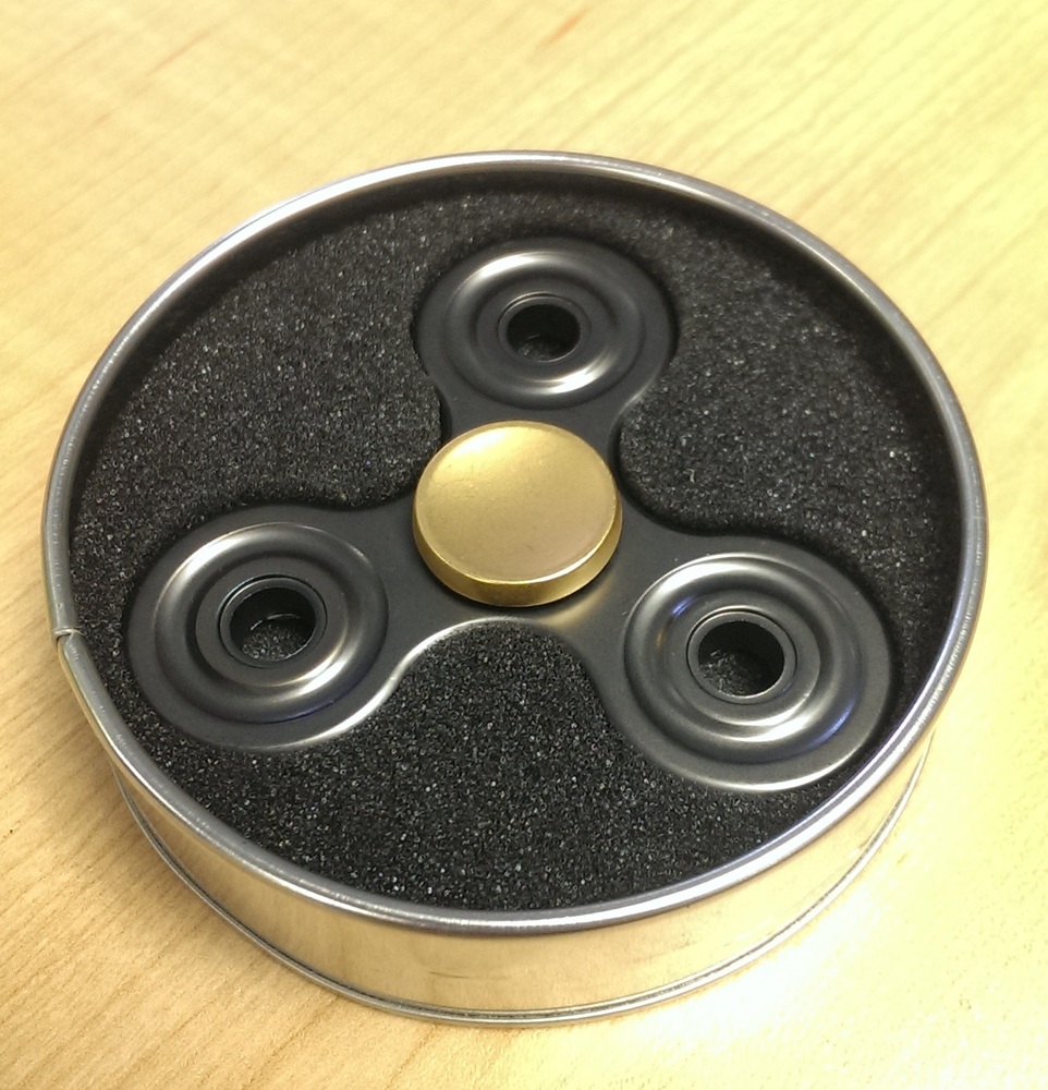Metal tri spinner new arrivals
