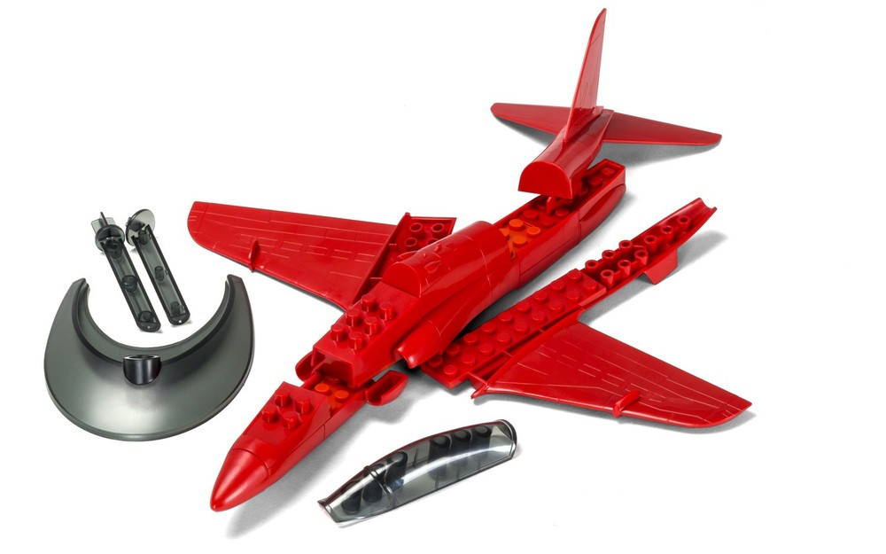 RAF Red Arrows Hawk Quick Build Model Toy Sense