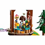 Friends: Adventure Camp Tree House