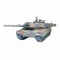 Leopard 2 A5 Main Battle Tank Model Kit