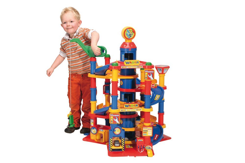 car tower toy
