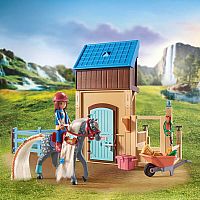 Horse Stall with Amelia and Whisper New 2024 Collection