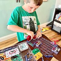 Snap Circuits Pro