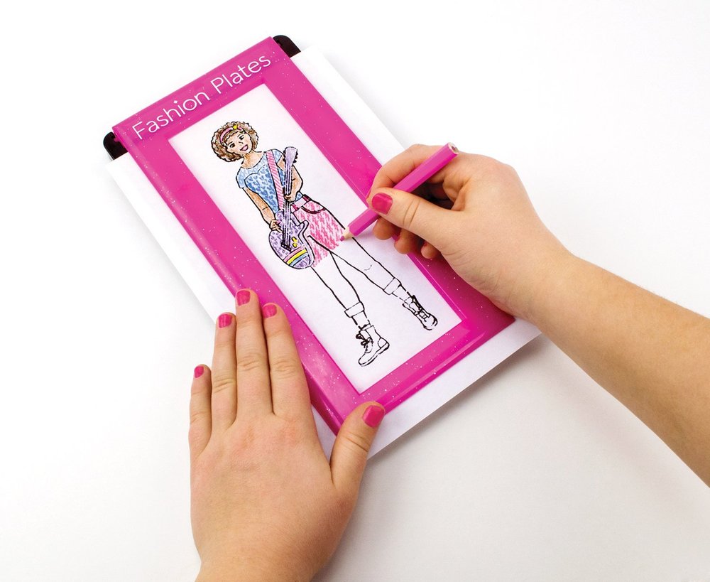 Fashion Plates Superstar Deluxe Set. Toy Sense